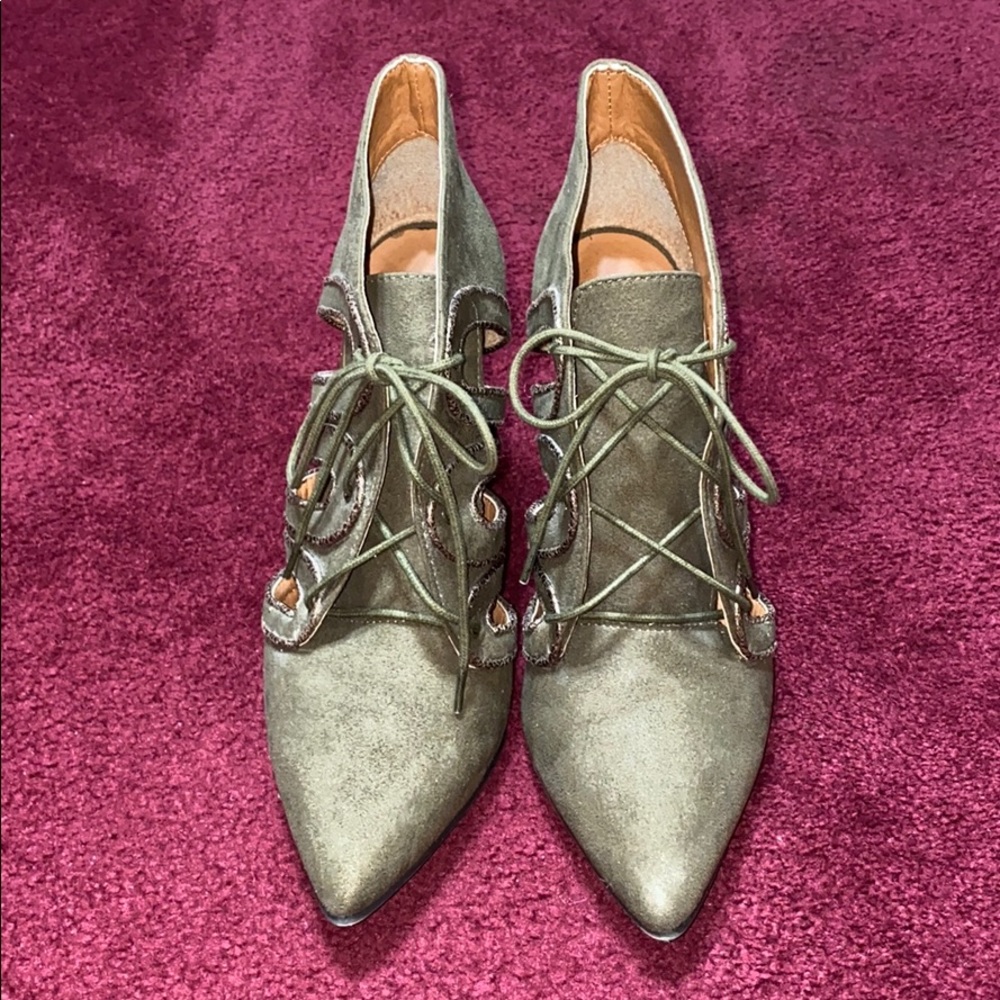 🆕 Army Green Heels